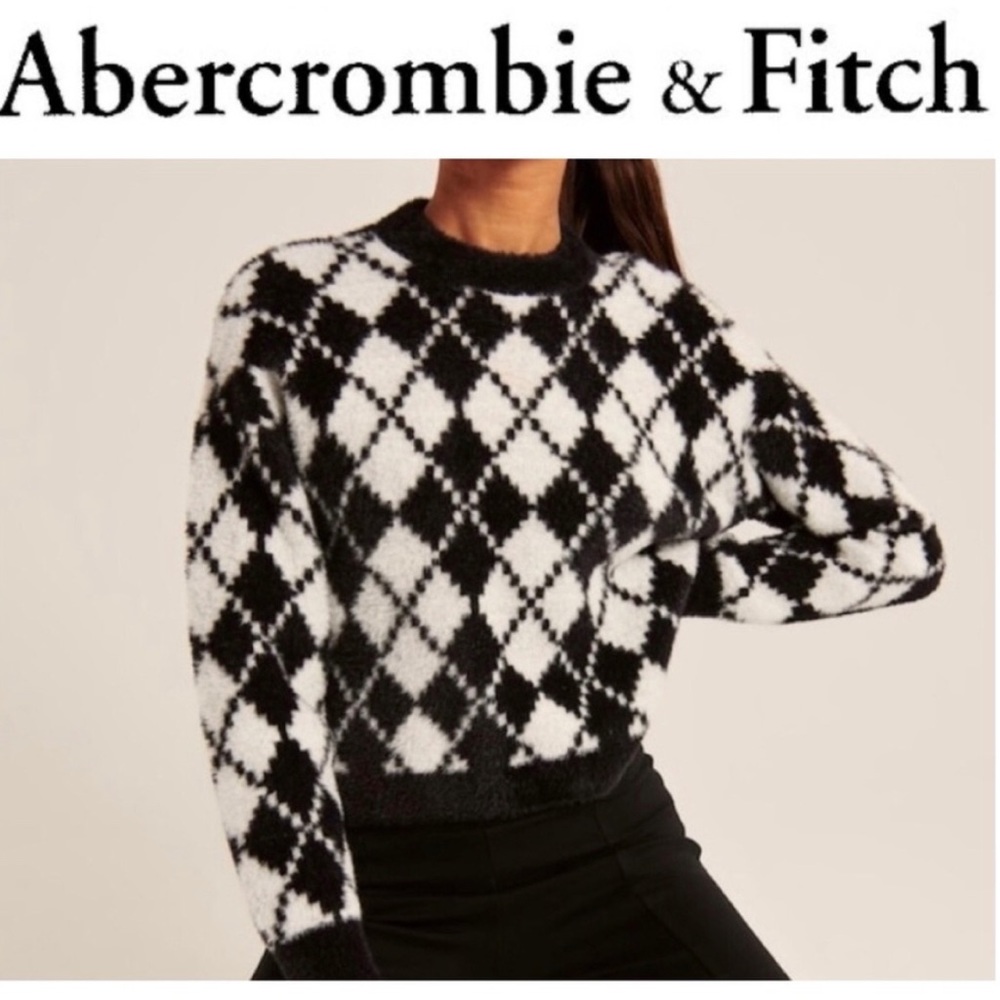 Abercrombie & Fitch Argyle Eyelash Crew Sweater XS